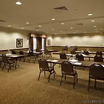 Windsor Inn & Suites 